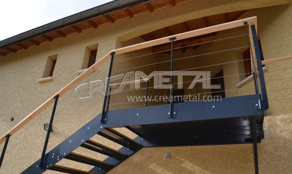 Escalier Bois Exterieur : Escalier Exterieur Bois Marche Metal Pictures to pin on Pinterest Escalier Bois Exterieur : Escalier Exterieur Bois Marche Metal Pictures to pin on Pinterest
