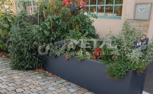 Jardinières sur-mesure en acier à Montmerle-sur-Saône (01)