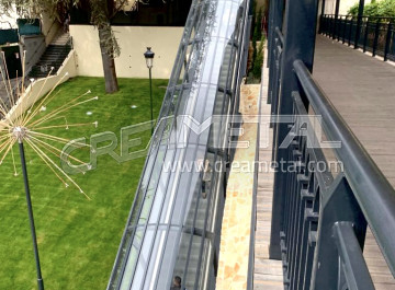 Habillage de l'Escalator WALLACE au Quartier de la Défense, Paris