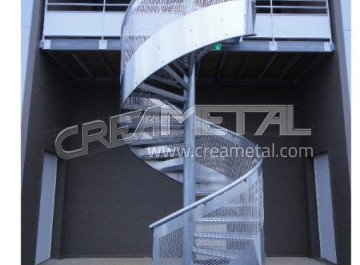 Escalier extérieur hélicoïdal en aluminium à Lyon (69)