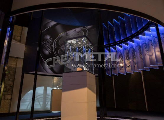 Stucture en aluminium exposition horlogerie BREGUET