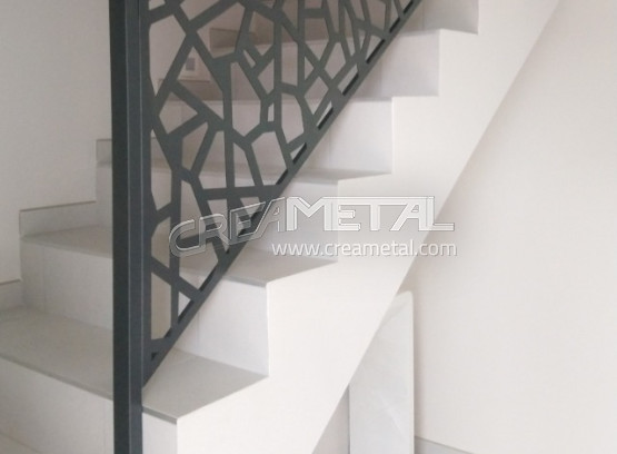 Garde-corps escalier design proche de Lyon (69)