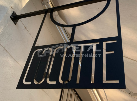 Enseignes métalliques pour le restaurant COCOTTE à Lyon (69)
