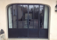 Verrières extérieures isolantes sur mesure type porte fenêtre à Lyon