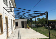 Rénovation d’une pergola proche de Belleville-en-Beaujolais (69)