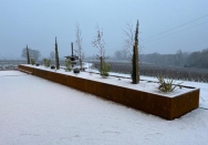 Jardinières sur-mesure en acier dans la région du Beaujolais (69)