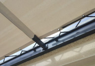 Pergola sur-mesure en acier à St Amour-Bellevue (71)